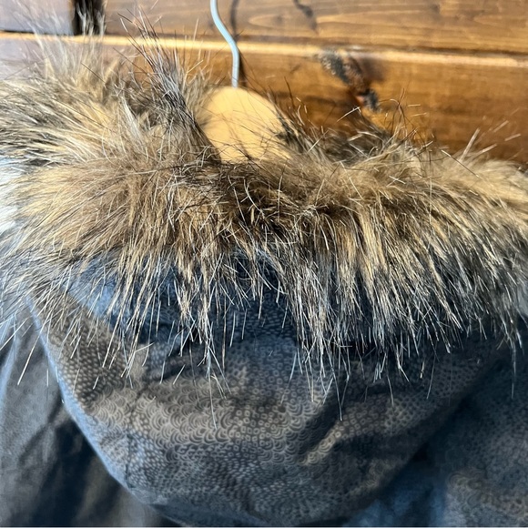 Columbia Bomber Ski Jacket - Picture 6 of 9